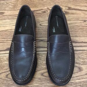 Men’s loafer